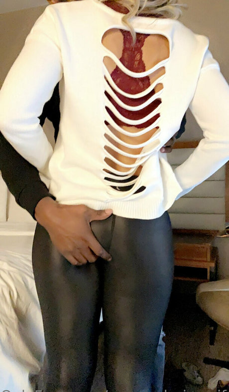 mrwanderingwifexxx model best gallery