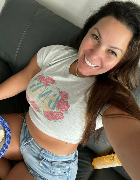 arysworld sexy actress pictures