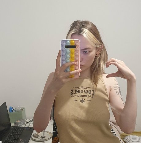 akchoriii pornstar exclusive archive