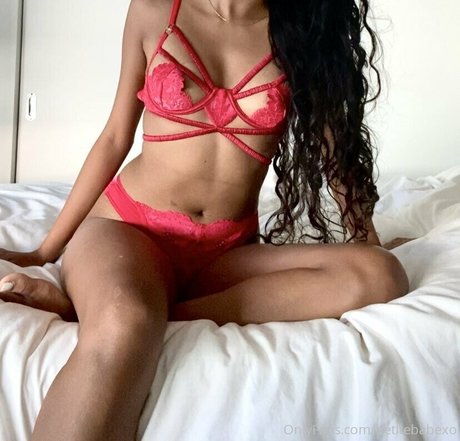 petitebabexo star naked photo