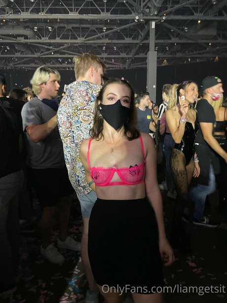 Liamgetsit sexy star img