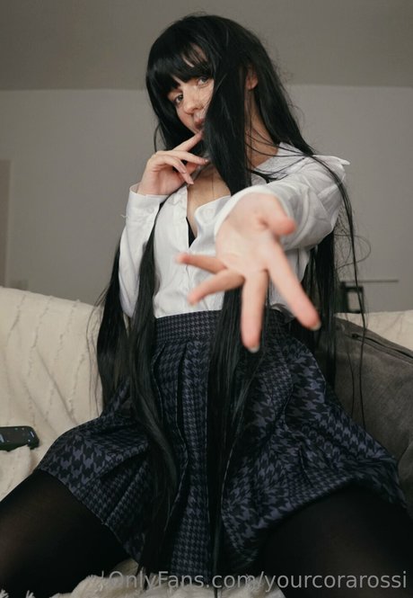 Cora Rossi naked model archive