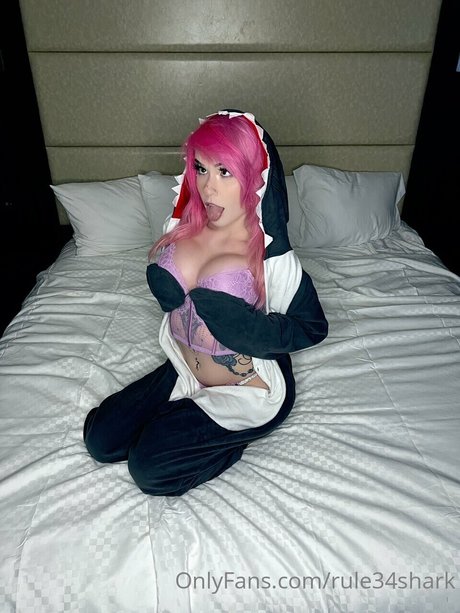 Holofox_ star sexy picture