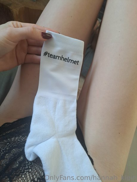 Hannah Klein star erotic photo