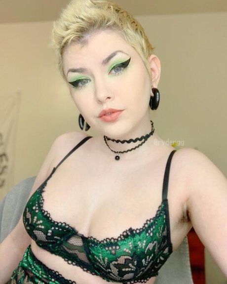 Ryden Armani_ top model images