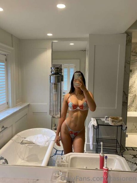 Casioren xxx actress images