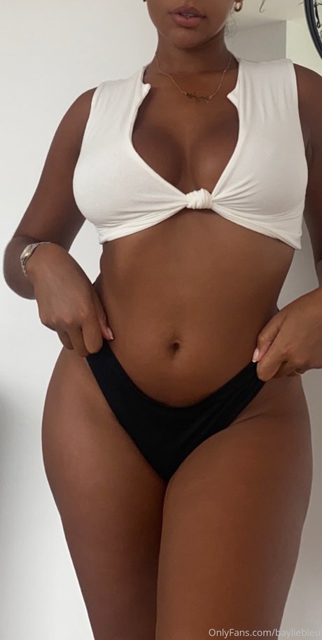 Bayliebleu pretty actress gallery