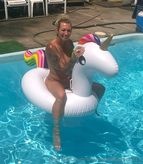 Shanna Massages perfect actress photo