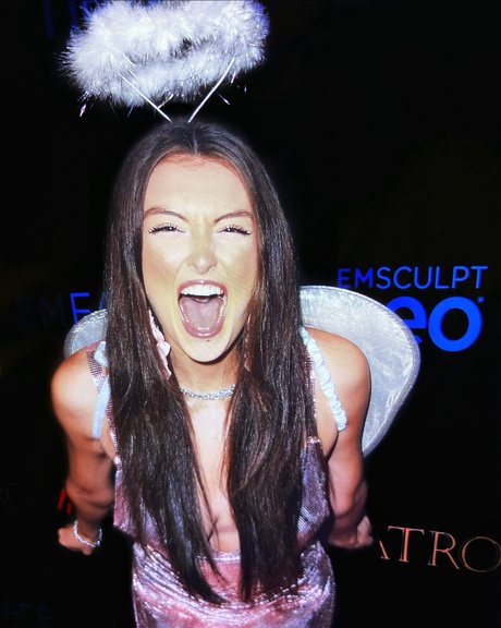 Rachel Michelle model naked images