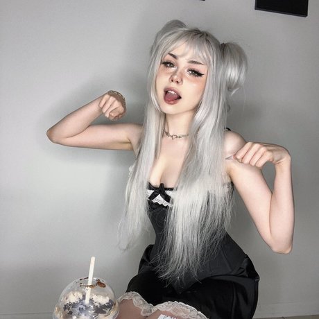 Sugoimeg_ star nude pic