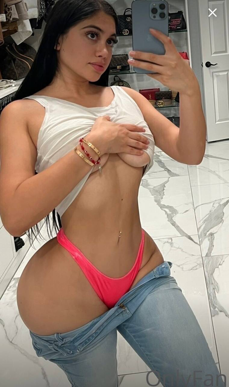 Jailyne Ojeda erotic model archive