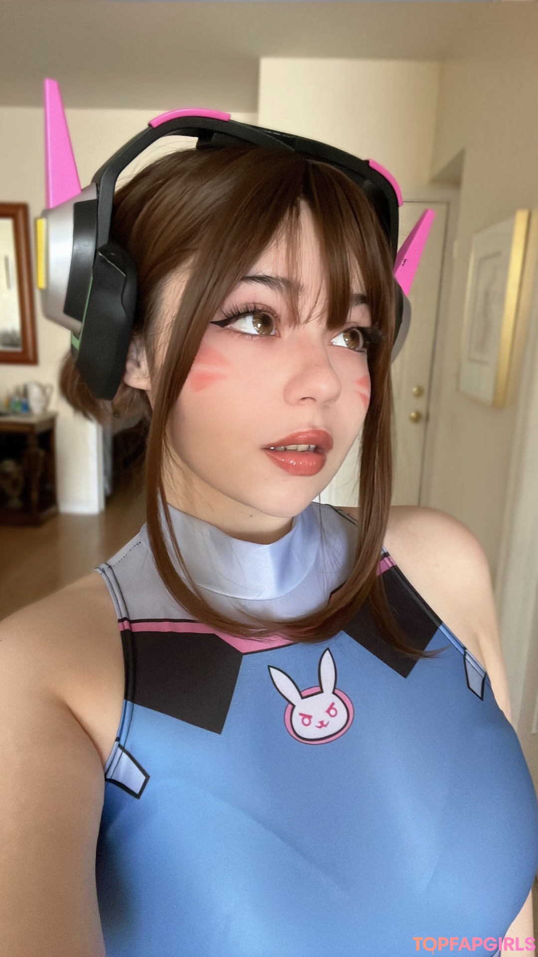 latina solo onlyfans naked picture