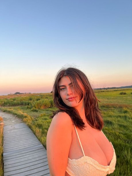 Colleen Sheehan exclusive actress picture