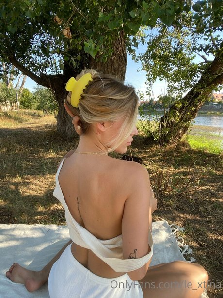 big tits nerd onlyfans art nude image