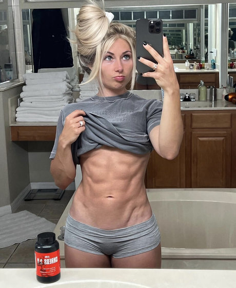 Carriejune Anne Bowlby beautiful model galleries