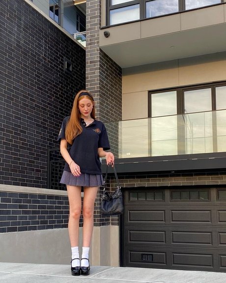 Madeline Ford beautiful star archive