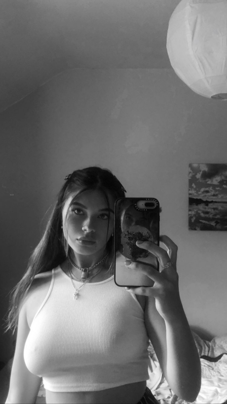 Ceara Maya_ model sexy picture