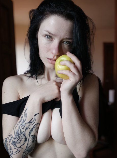 Innervus_ nude model images