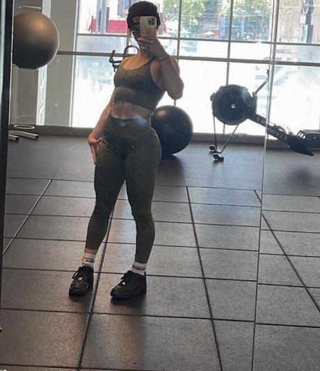 voyeur onlyfans art naked gallery