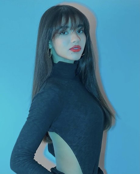 Yovanna Ventura nice star picture