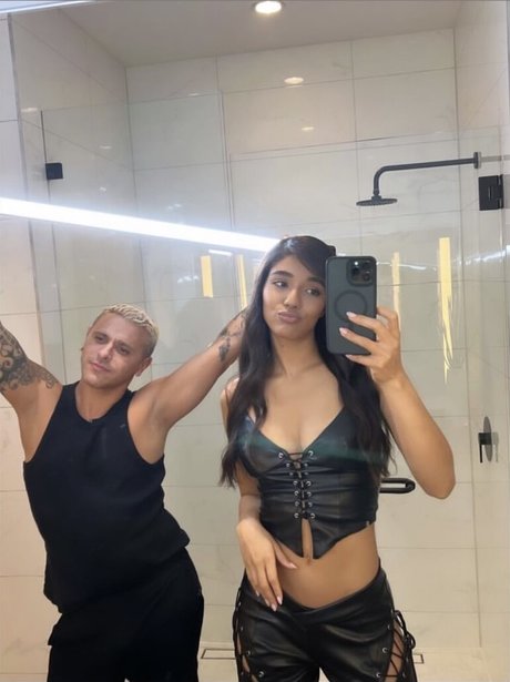 Yovanna Ventura nudes actress pictures