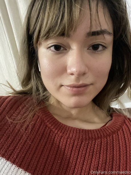 Dronae Naedro model sex pics