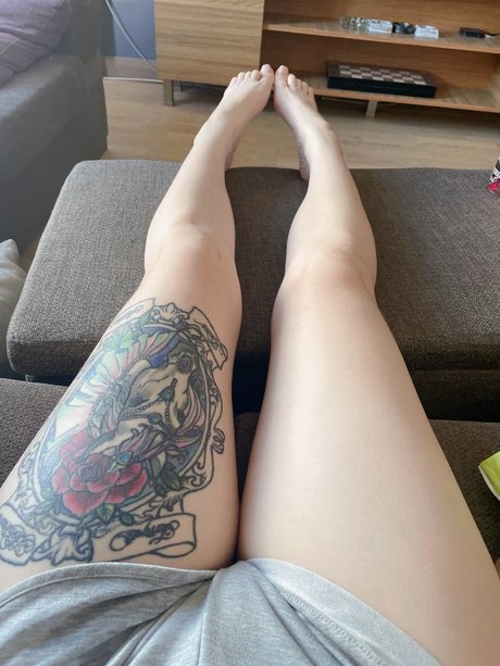 Fraulein Milk model pretty images