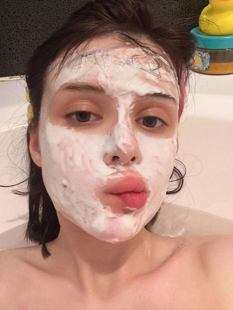 Fraulein Milk star high quality photos