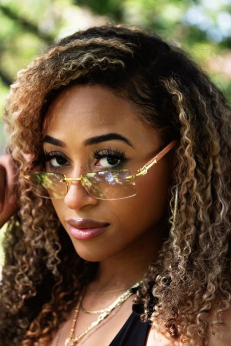 Kalani Rodgers sex pornstar photos