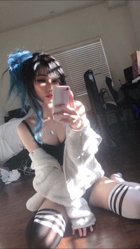 AHRA REI Profile pic