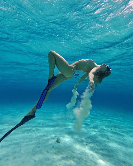 Charly Jordan pretty pornstar pic