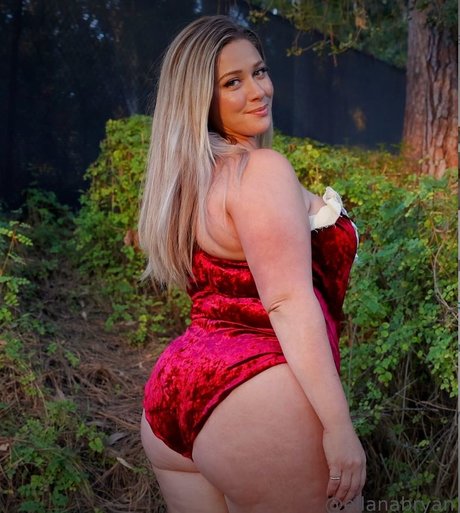 Ellana Bryan pornstar nude images