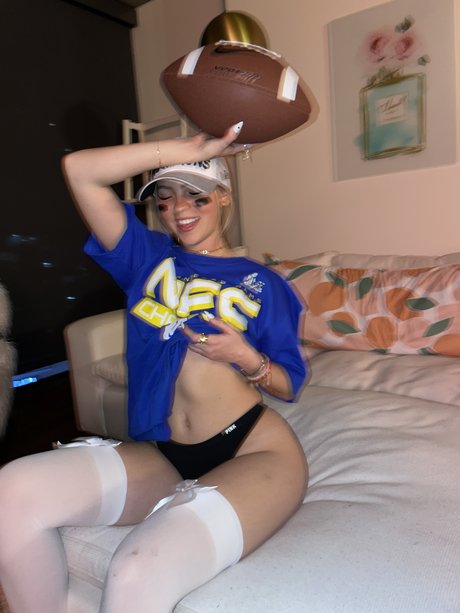 Jordyn Jones beautiful actress picture