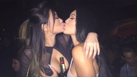 Vicki Li pornstar sex picture