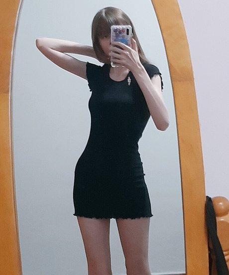 Kiki Glitter Cosplay pornographic star pics