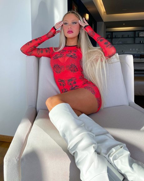 midget nude onlyfans pornographic gallery