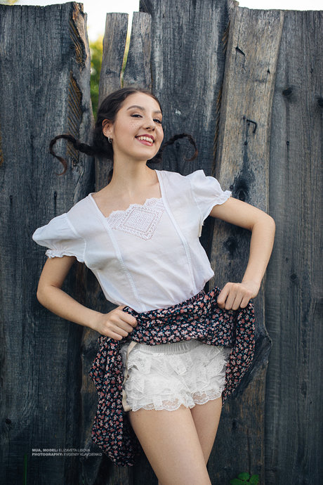 Elis model porn image