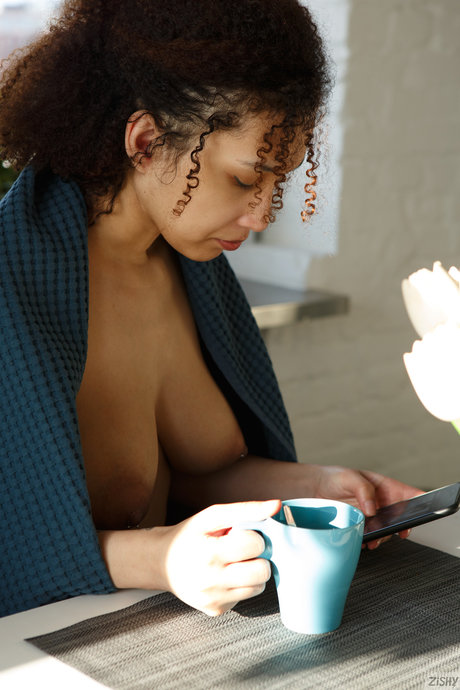 pretty ebony onlyfans pornos gallery