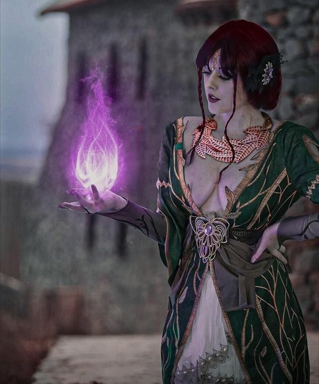 Juicyiris star hot picture