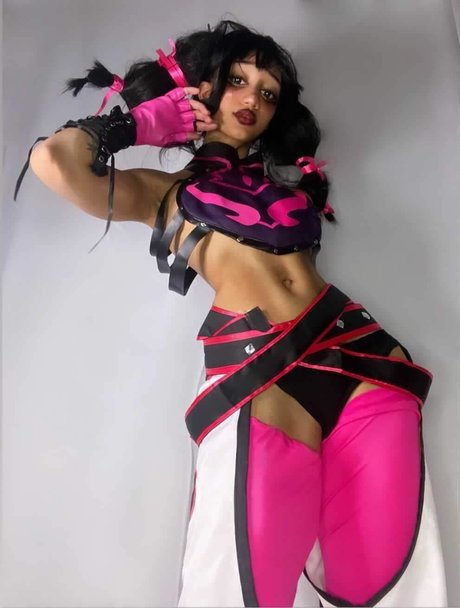 Ladokei Crystal model perfect pictures