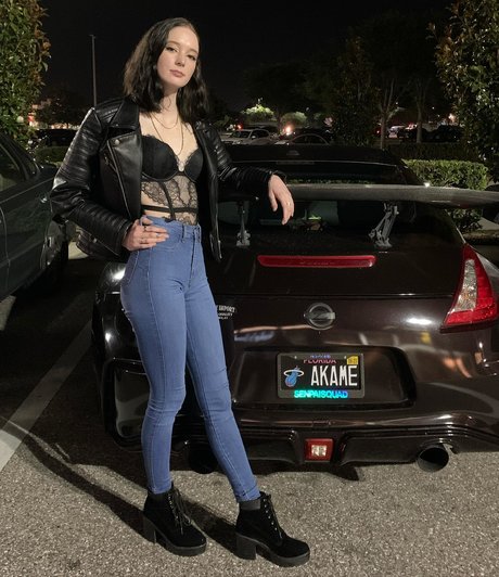 Queen etimy actress img