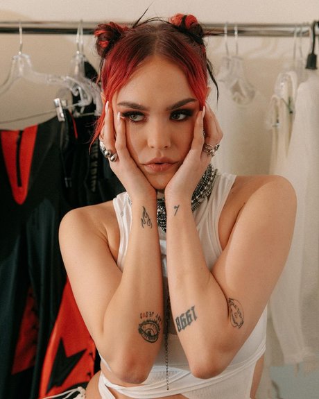 Taylor Upsahl_ pretty pornstar photos