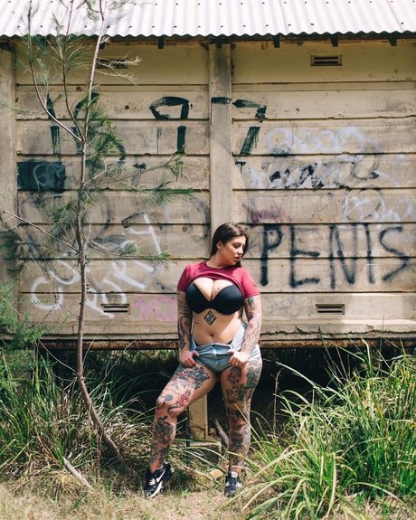 Nikki Hunter_ nudes actress photos