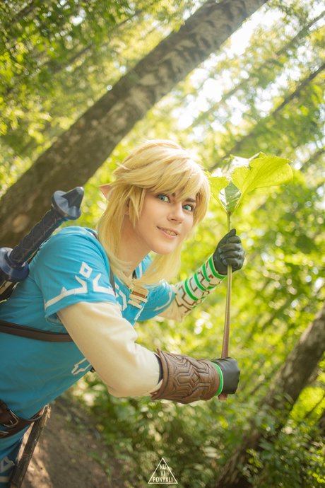 Adamae Dono pornographic actress galleries