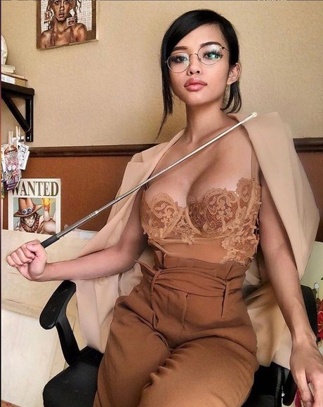 Alyssa Silos top actress gallery