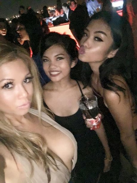 Alyssa Silos xxx star photos