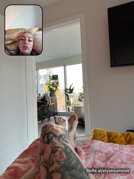 Elyse Summer erotic actress image