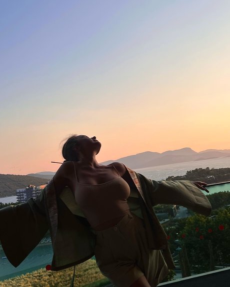 Olga Katysheva art model image