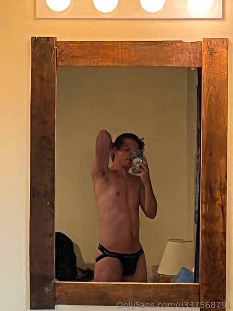 U337568791 adult model img