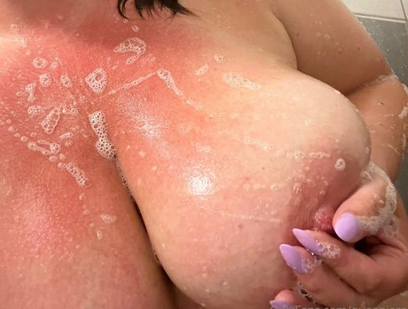 Queenjezz Profile pic